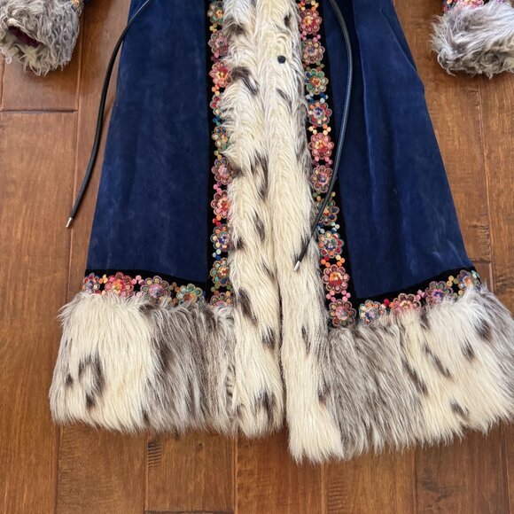 Vintage Bohemian Penny Lane Embroidered Blue Suede Long Coat - Picture 5 of 8